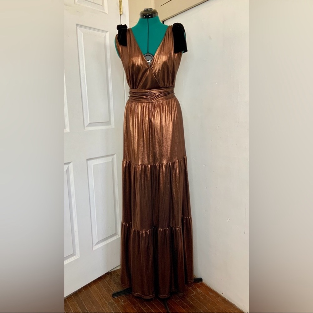 NWT Metallic Gown Dress Medium
